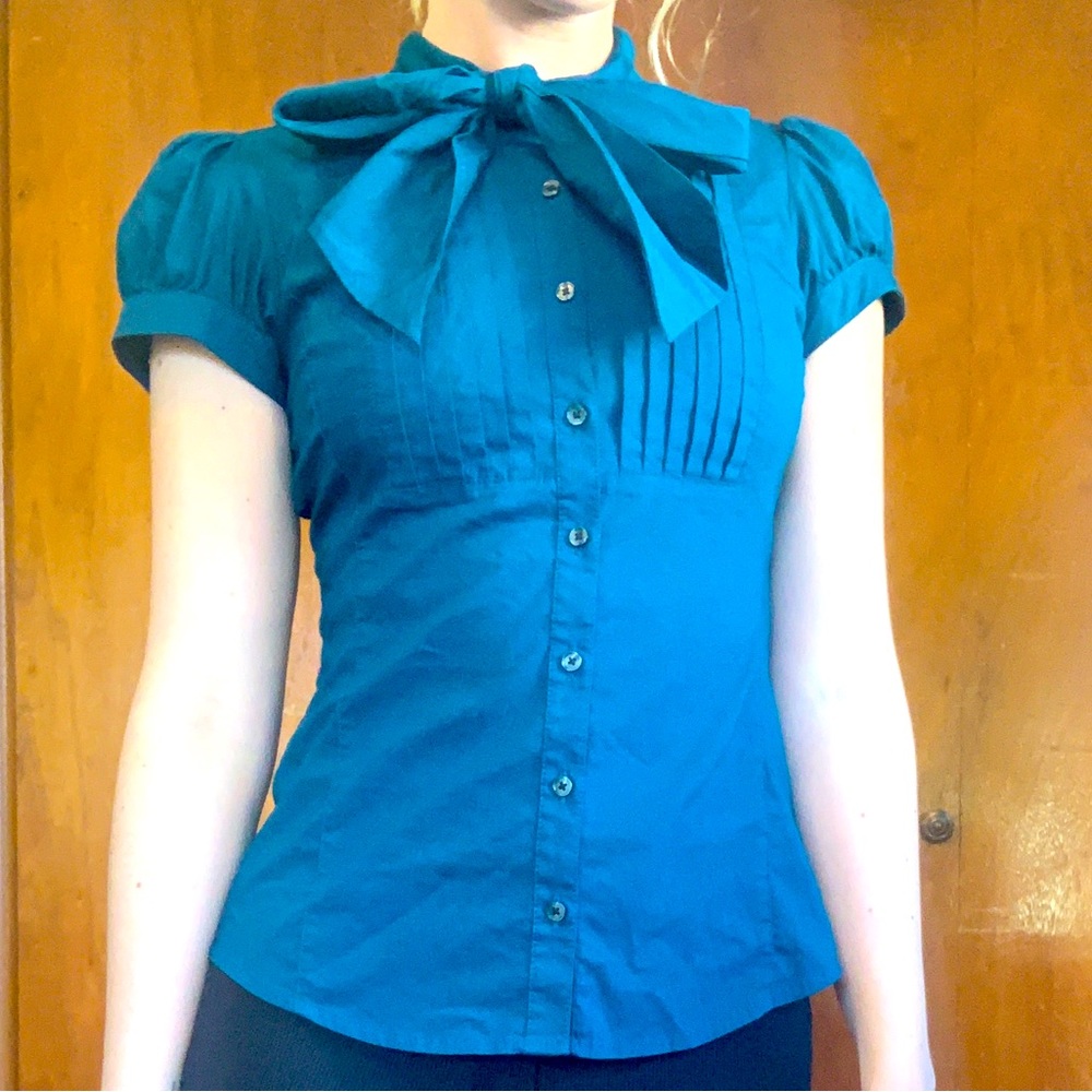 Express Blouse with Pussycat Bow XS